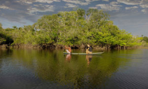 river- canoe- tourist-amazon